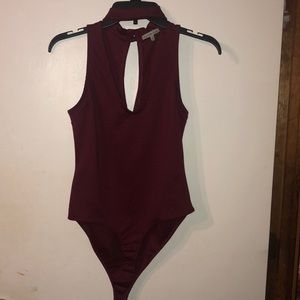 Choker Maroon Bodysuit